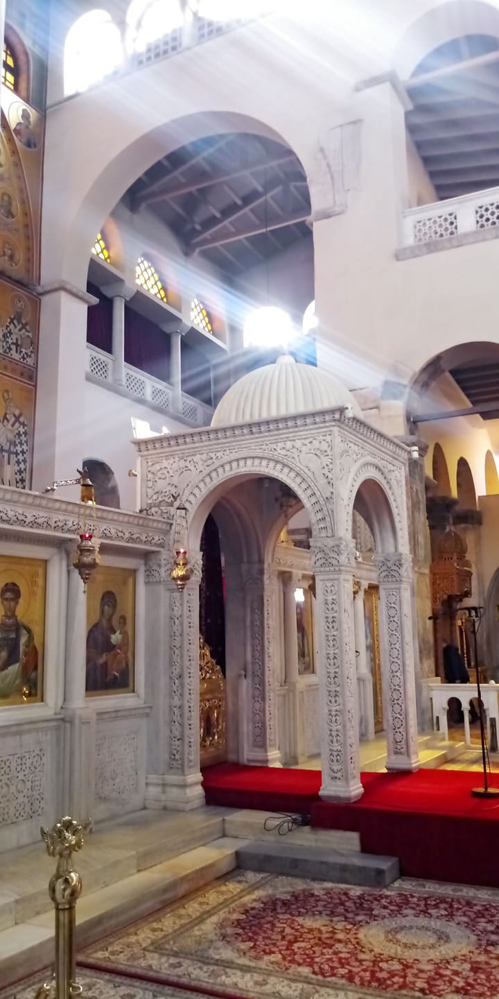 Wnętrze Bazyliki św. Dymitra