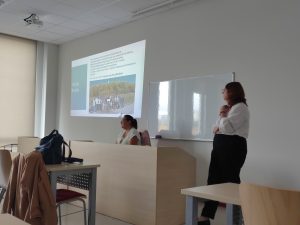 Panie Agnieszka oraz Joanna na spotkaniu informacyjnym Erasmus+ na WH