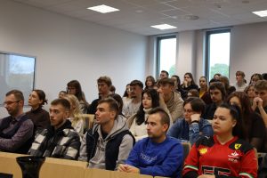 Studenci IMDiKS na spotkaniu informacyjnym