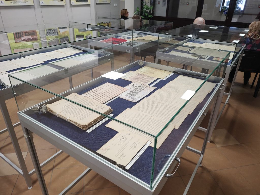 Wybrane materiały dotyczące prześladowań duchowieństwa z zasobu Archiwum Państwowego w Kielcach. Wystawa przygotowana przez pracowników O IV popularyzacji zasobu archiwalnego