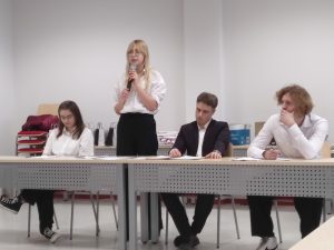 Debata finałowa strona studentów dziennikarstwa i komunkacji społecznej