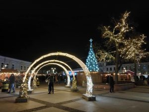 d182e964 b586 41be 8998 744992d800cb