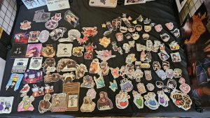 Jagacon wystawca z naklejkami