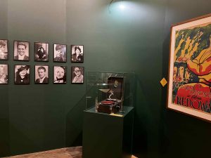 Messenger creation 3A8ABF38 91EE 4116 9617 93D81874FC8E