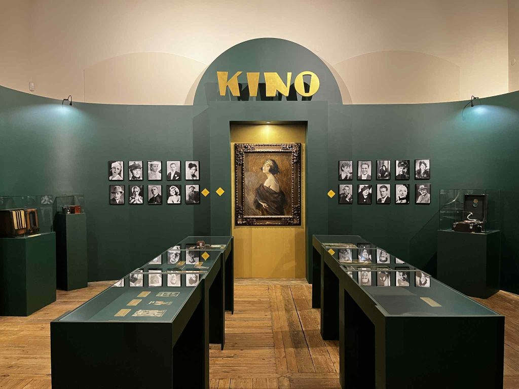 Messenger creation 9B421D61 3393 4B57 8D4C 74E6B08EE4DA