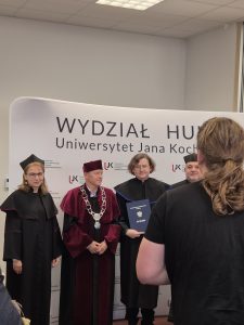 inbound7025409625948276292