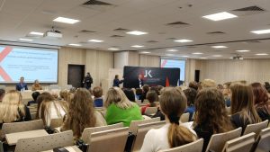 Messenger creation 25DC2981 BD34 47ED AA5C 0CEA3DE650C1