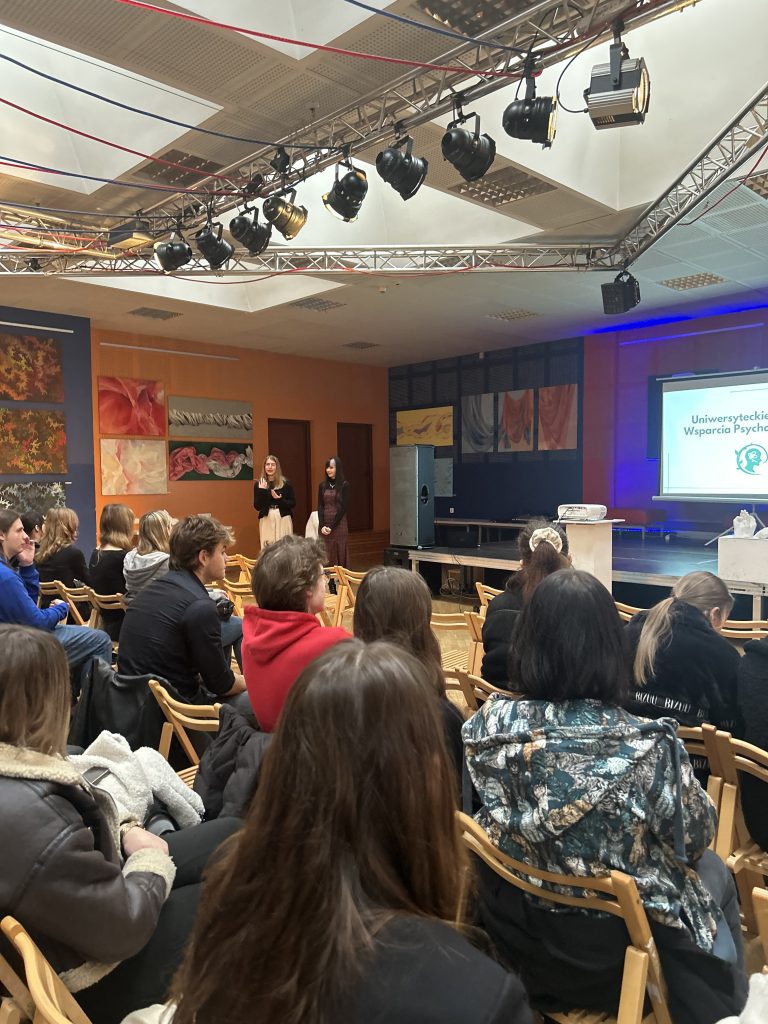 Spotkanie informujące dla studentów i studentek I roku z udziałem Prorektor ds. Kształcenia dr hab. prof. UJK Mariolą Wojciechowską