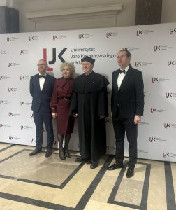 Uroczyste nadanie tytułu doktora honoris causa Markowi Żebrowskiemu na UJK